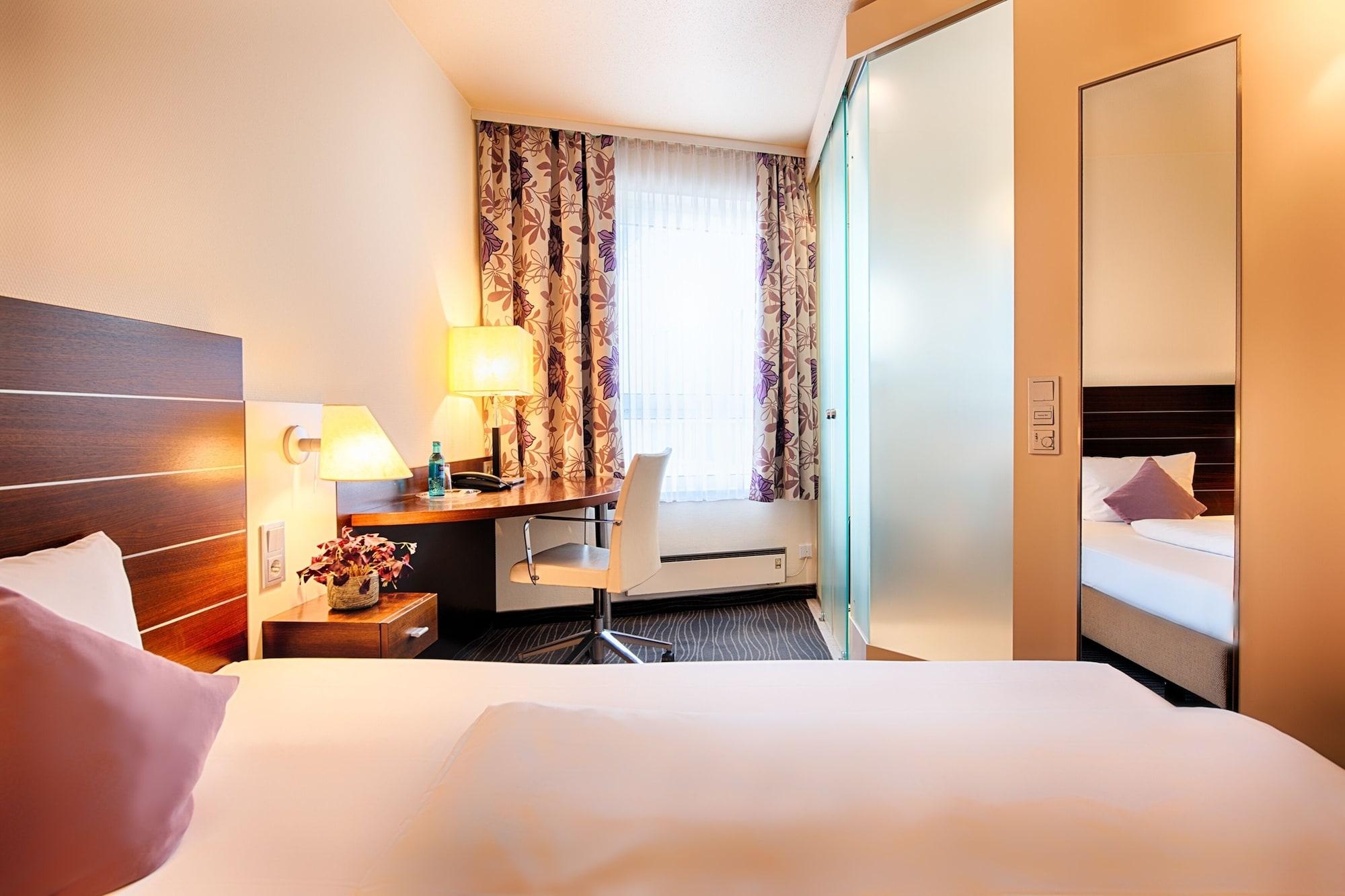 Achat Hotel Wiesbaden City Exterior photo